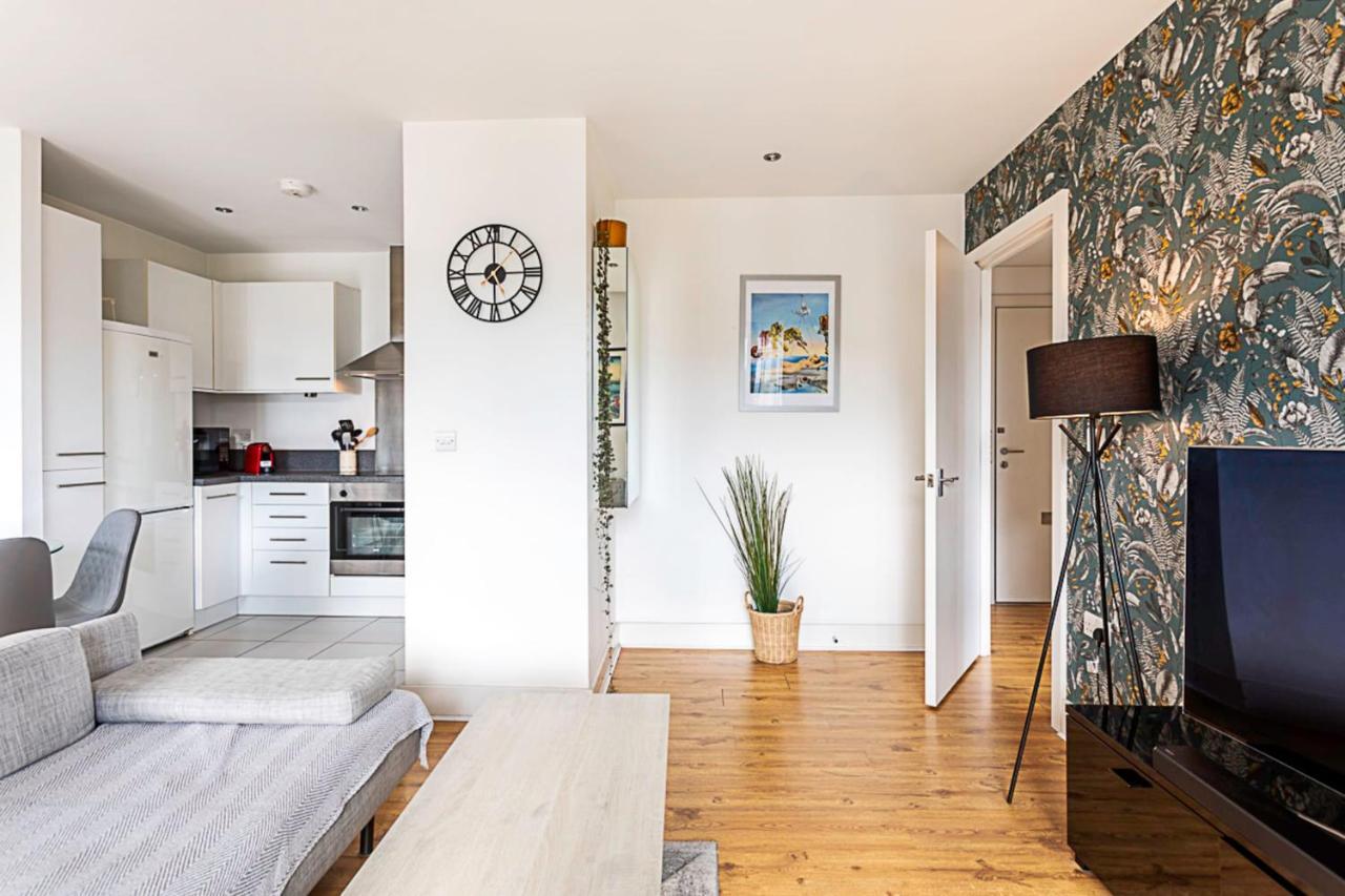 City-close 1-bed Near Tower Hill Appartamento *