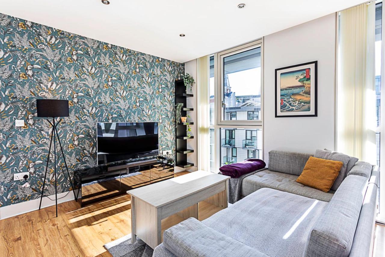 Appartamento City-close 1-bed Near Tower Hill