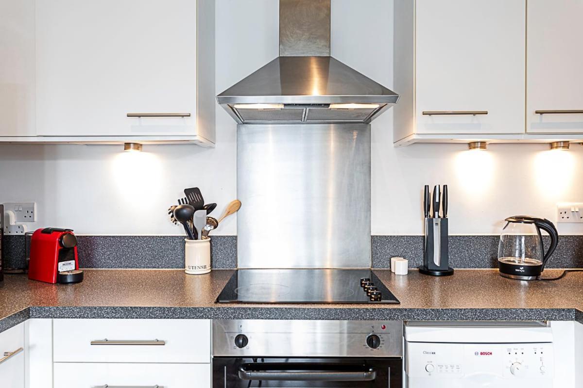 Appartamento City-close 1-bed Near Tower Hill